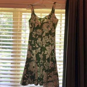 Jones Wear dress size 6